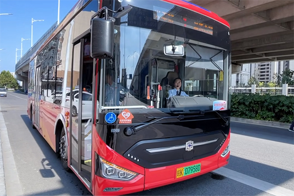 提升公交出行便利化水平 阜阳公交打造4条“敬老爱老示范线”