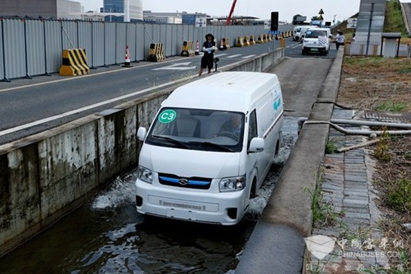金龙客车 龙耀8S 新能源物流车 挑战赛 五项大奖