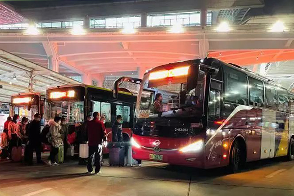 超级黄金周尽管尽情出游 广州公交集团为你守候归途