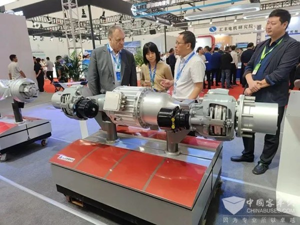 东风德纳车桥 TD440 双联驱动桥 纯电动车桥