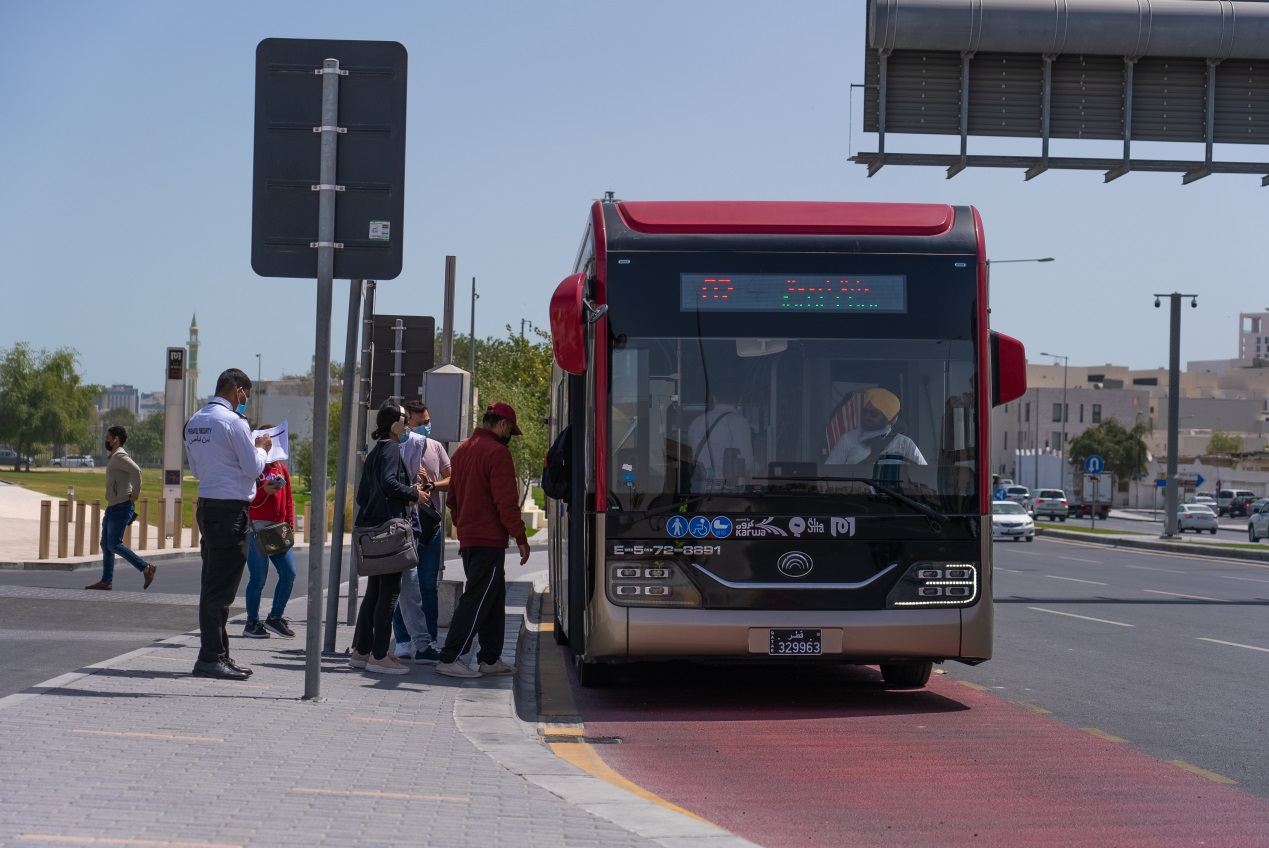 “一带一路”开启第二个十年 宇通是如何走向世界的？