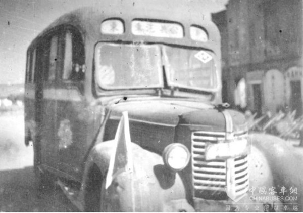 济南公交 75年 记录者 换代升级 发展进步