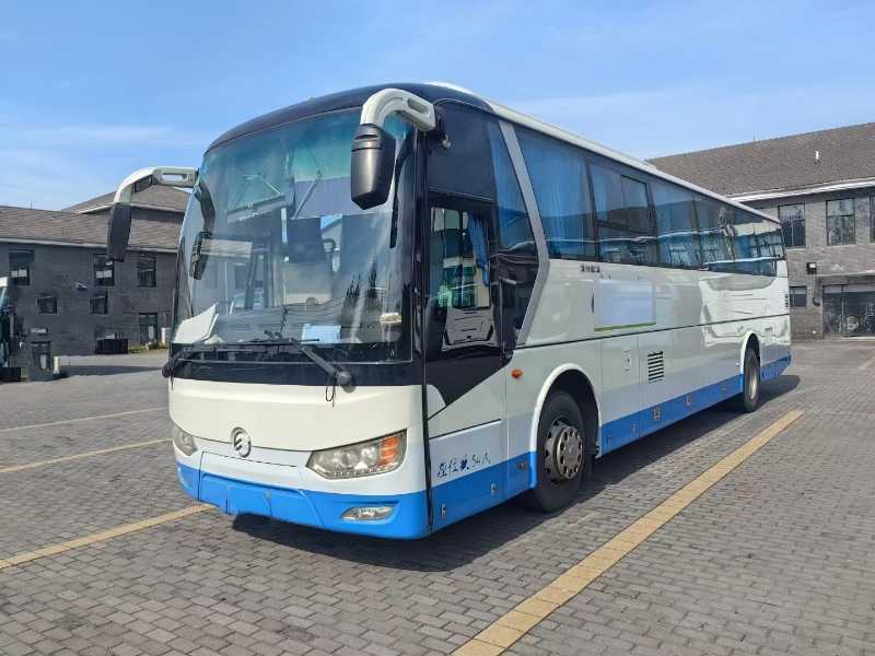 2016年12月 54座国五无级变速油混精品一手金旅6122中门车