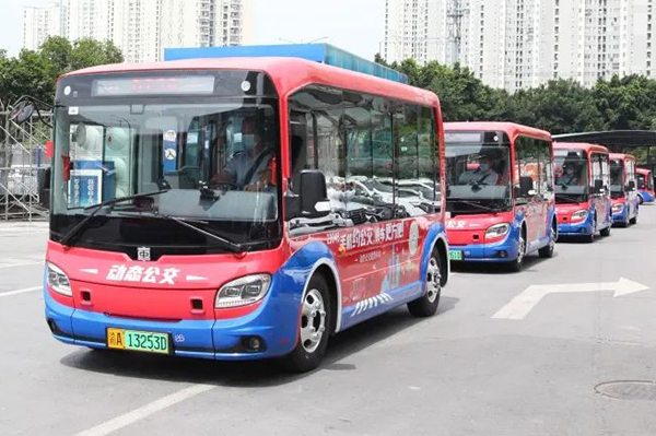 为大学城区域提供便捷出行服务 重庆公交开设动态公交专线