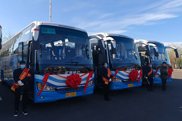 使用公交专用道通行 北京往返天津武清通勤定制快巴开通