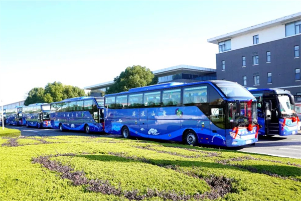 安凯客车批量交付黄山交通 邀您赴一场“山花”与“云海”的浪漫