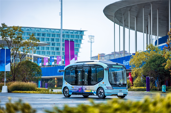 商用车同比增长20% 细数宇通集团2023年留下哪些精彩时刻