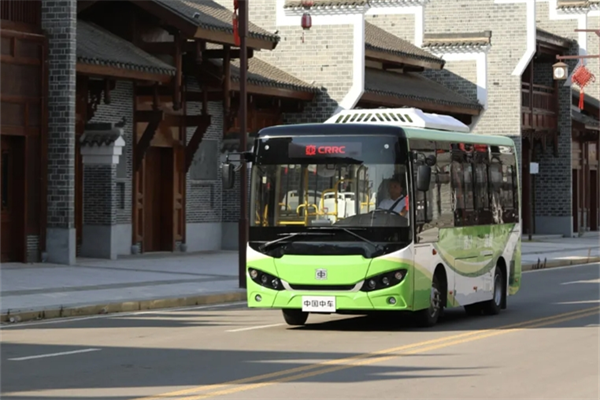 化身九门学科课本封面 中车电动这些车型你认得出吗