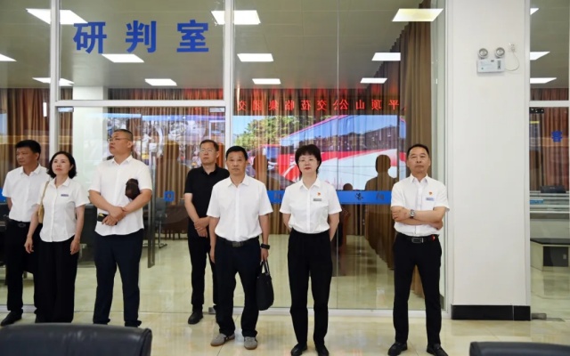 携手并进 共绘智慧公交新篇章 平顶山公交来洛阳公交交流学习