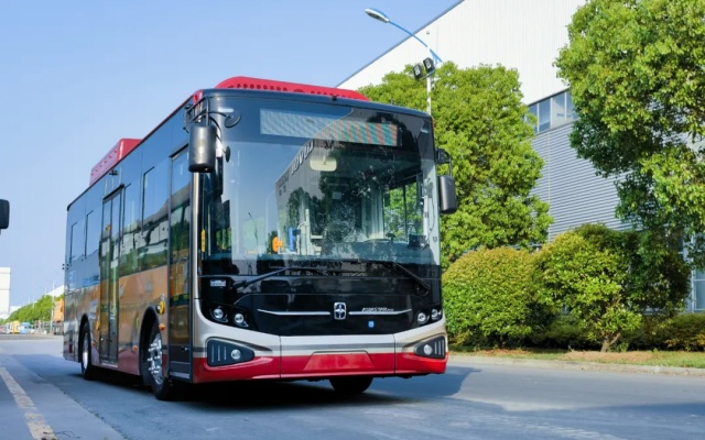 注入智慧活力 亚星X9-C星辰系列纯电动豪华公交车服务沧州