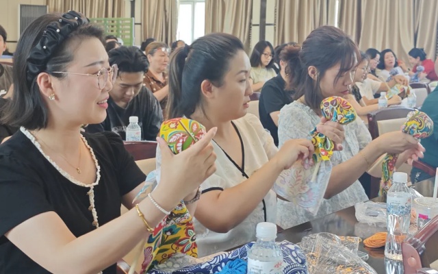 传承端午情”活动 克拉玛依市汽运司组织开展“手作艾草锤