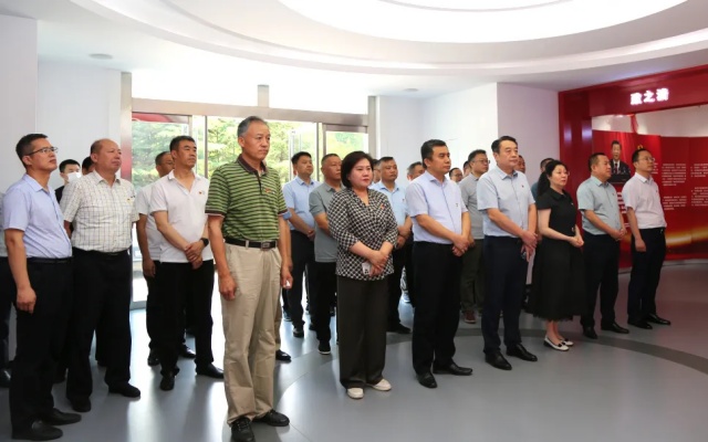 潍坊公交参观廉政教育基地 永葆清正廉洁本色