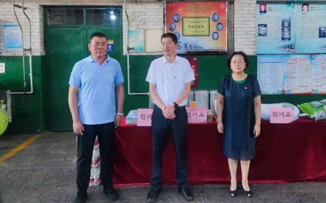 夏日炎炎“烤”验 太原公交送出丝丝“清凉”暖心