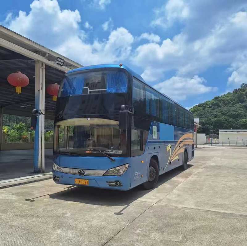 2015年12月 粤牌国四55座宇通6118气囊车