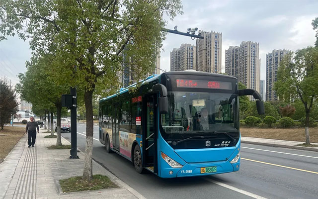 杭州公交为民生“加码” 为幸福“提速”