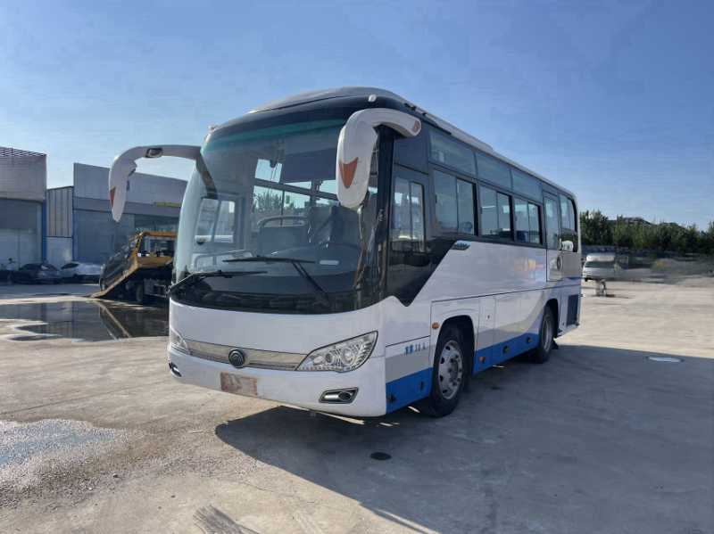 30座国五宇通6816客车 