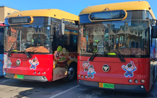 跟着欧辉去旅行 坐着欧辉复古铛铛车 品味本溪特色年味之旅！