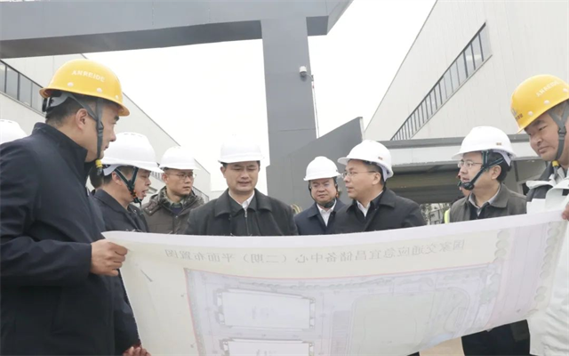 钟芝清厅长调研宜昌交通项目建设