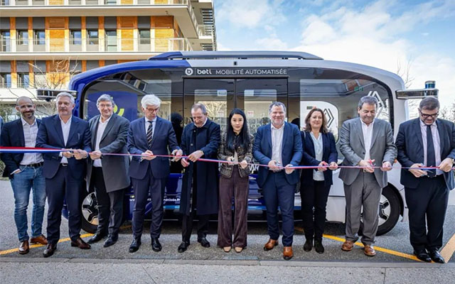 文远小巴驶入法国 欧洲绿色出行迎来 “智能旋风”