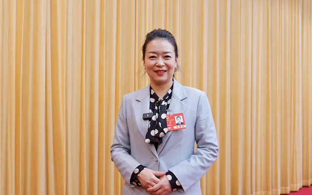 “菜篮子” 连上“公交网” 廖莎代表的民生“专线”