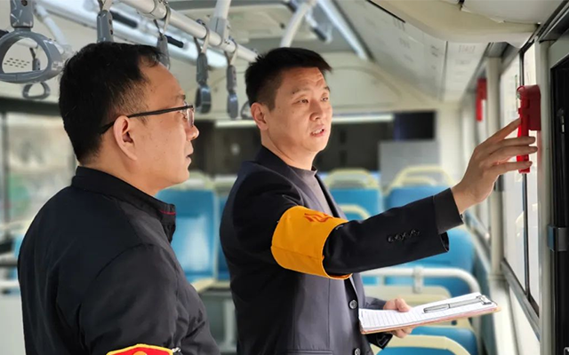 郑州公交多管齐下提升安全系数 护航市民出行