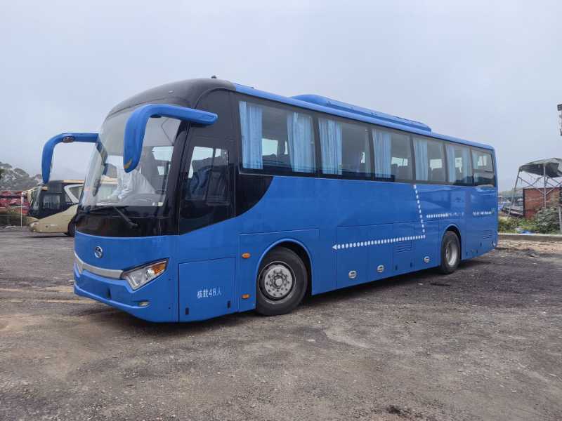 2016年12月上牌48座非营运宁德时代有电池加热金龙6113电车