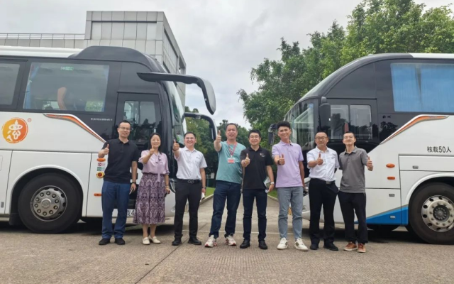 赋能公共交通高质量发展 欧辉两款城间客车批量交付