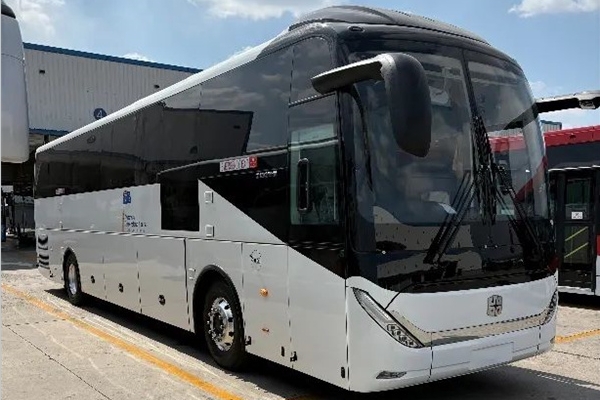 搭载森鹏数智化产品的高端客车出口澳大利亚