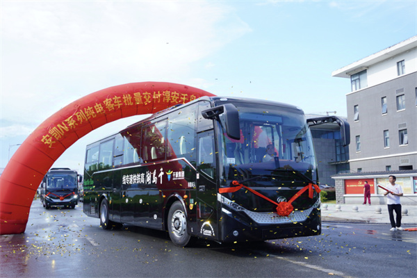 迈入零碳新时代！安凯N11E纯电动客车交付千岛湖旅游客运