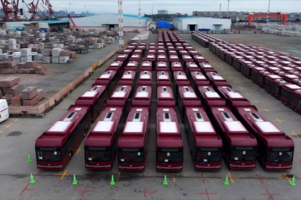 净利增长超七成！金龙客车：2025上半年海外市场立大功