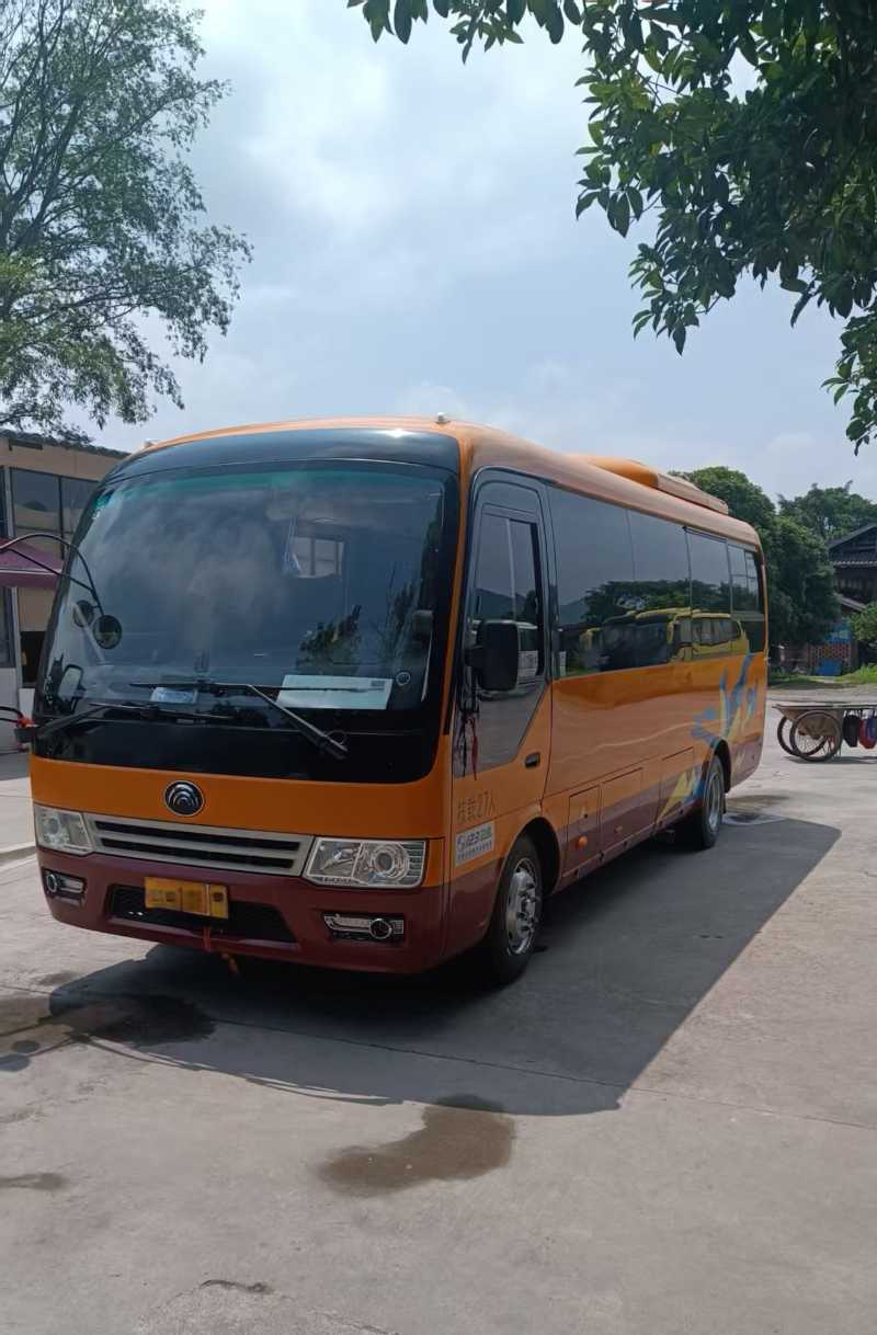 2020年9月 27座国五宇通6729营运车