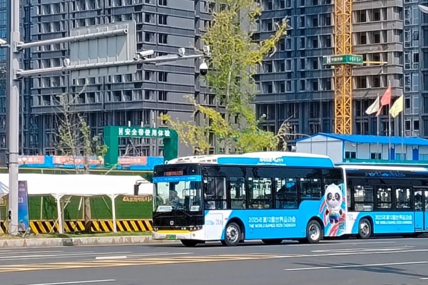 护航“世运会”！中车纯电公交助力成都交通网络