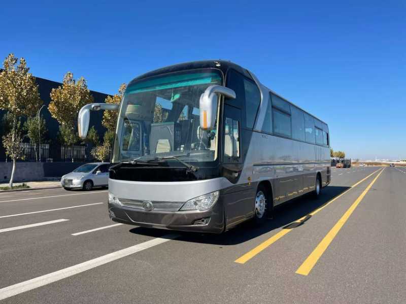 2014年上牌国四55座宇通6122气囊营运车