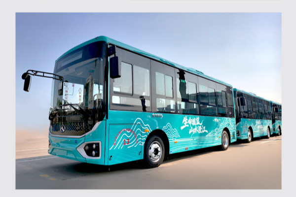 抚仙湖 有金龙 金龙客车34台新能源公交批量交付云南省澄江市