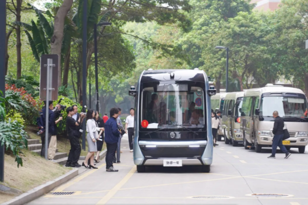海沧生物医药产业园迎来通勤车 金旅驰睿正式上岗