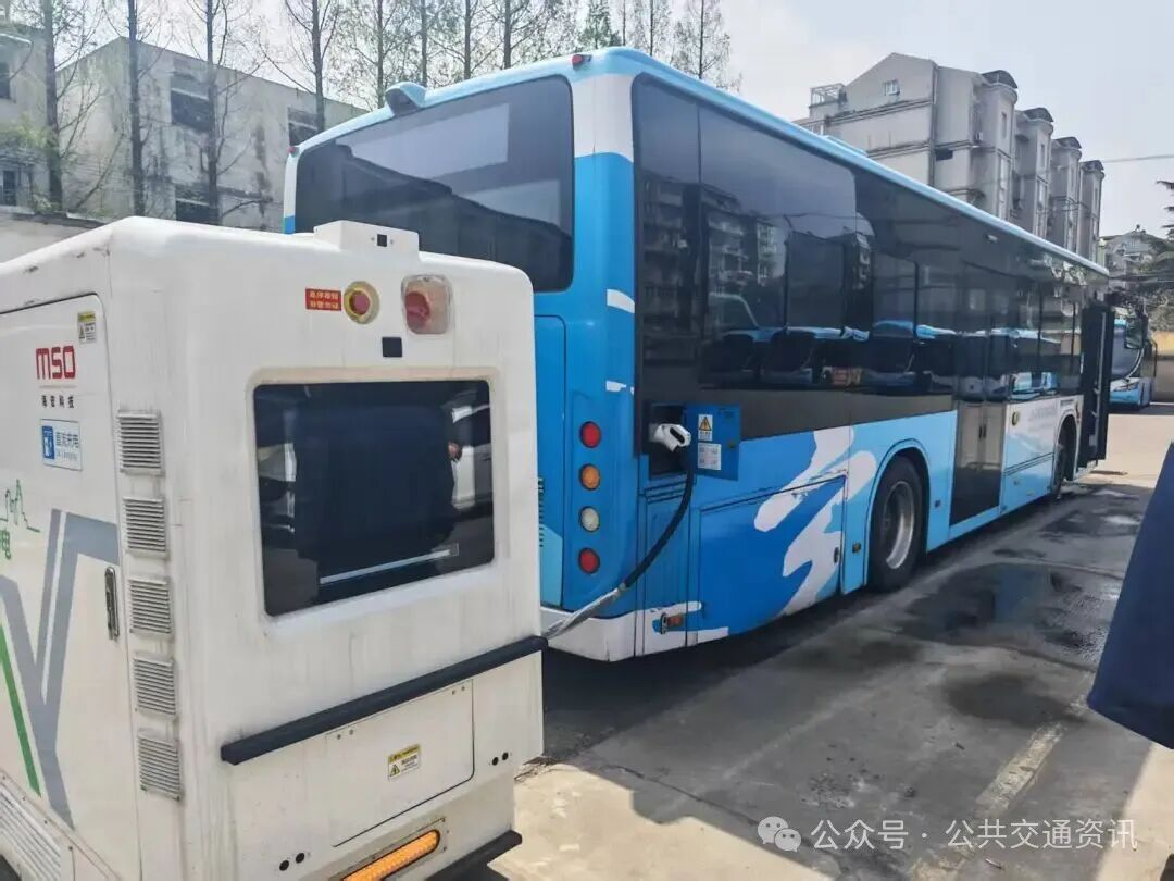 桩找车 惠民生！南京公交构建高效低碳服务体系