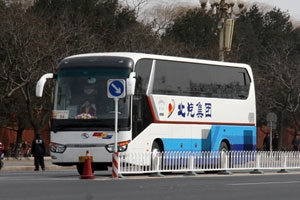 [两会]：全力保障两会、彰显“国车”形象—专访大金龙两会保障代表王兵