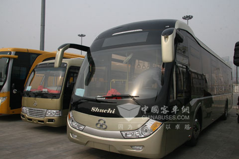 舒驰客车携两款经典公交扮靓天津国际客车展