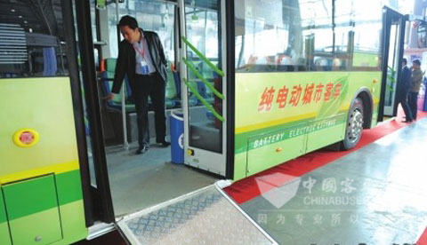 纯电动零排放电动公交车