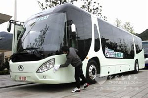 波导低碳世博直通车