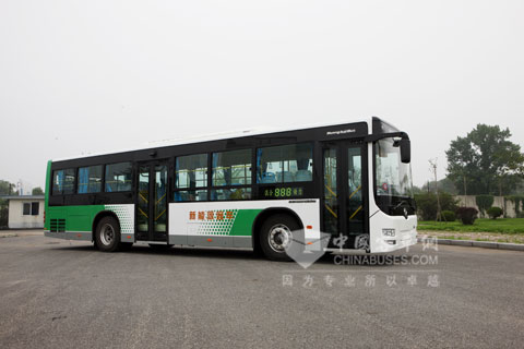 黄海客车混合动力DD6118HES21荣获“节能与新能源客车奖”