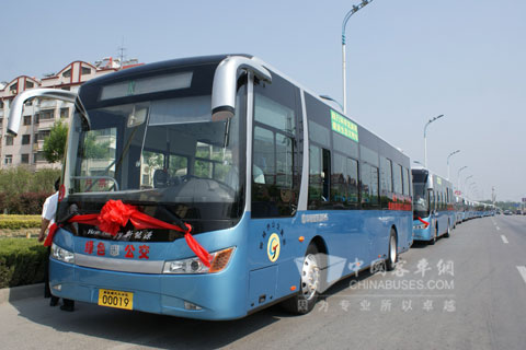 中通混合动力客车聊城示范运行