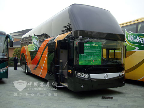 金旅XML6128系列客车