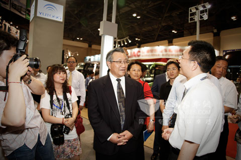 交通部部长李盛霖莅临临宇通