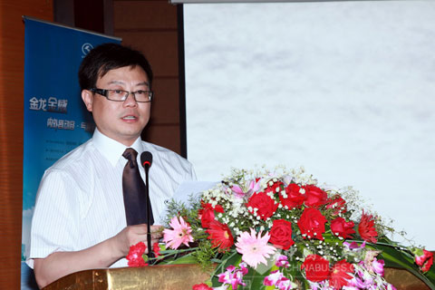 大金龙轻客新品推介会首站来到福州