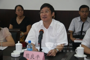 寻访安凯服务达沃斯纯电动客车运营状况