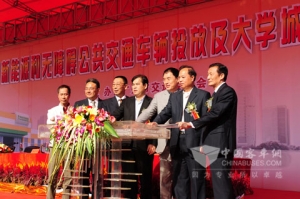 宇通218台残障车亚运会温情启用