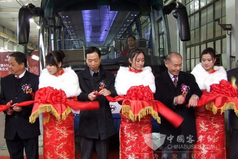 江淮客车年产量突破6000辆大关