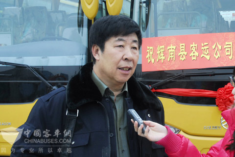 辉南客运公司李文华经理接受采访
