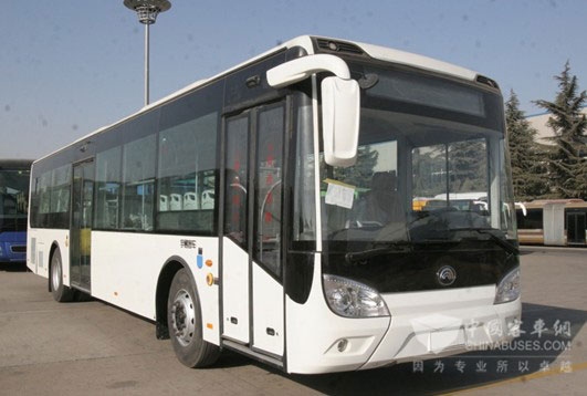 最轻公交——宇通ZK6120HNG
